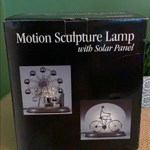 Motion sculpture lamp